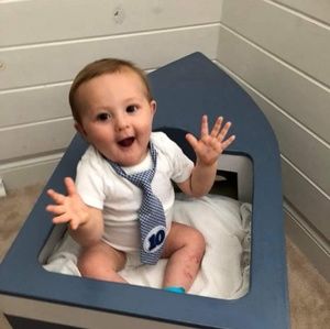 Meet your Posher, Derrick